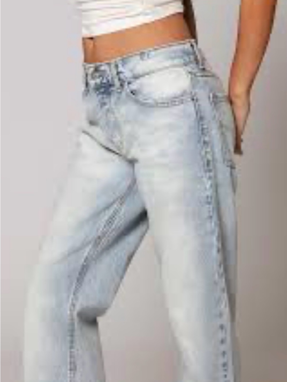 Revice Light Wash Relaxed Straight Jeans -